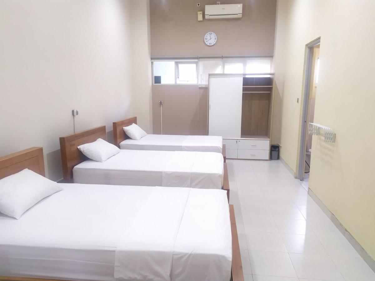 Footprints Xperience Hostel Mataram Buitenkant foto