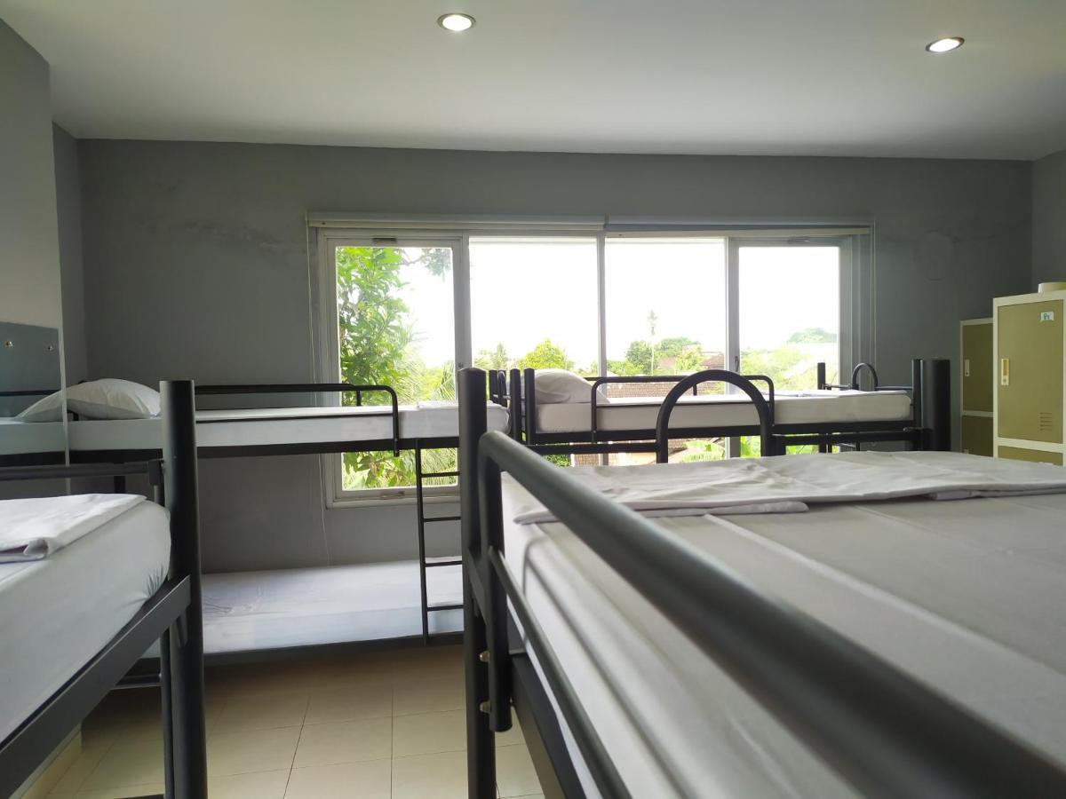 Footprints Xperience Hostel Mataram Buitenkant foto