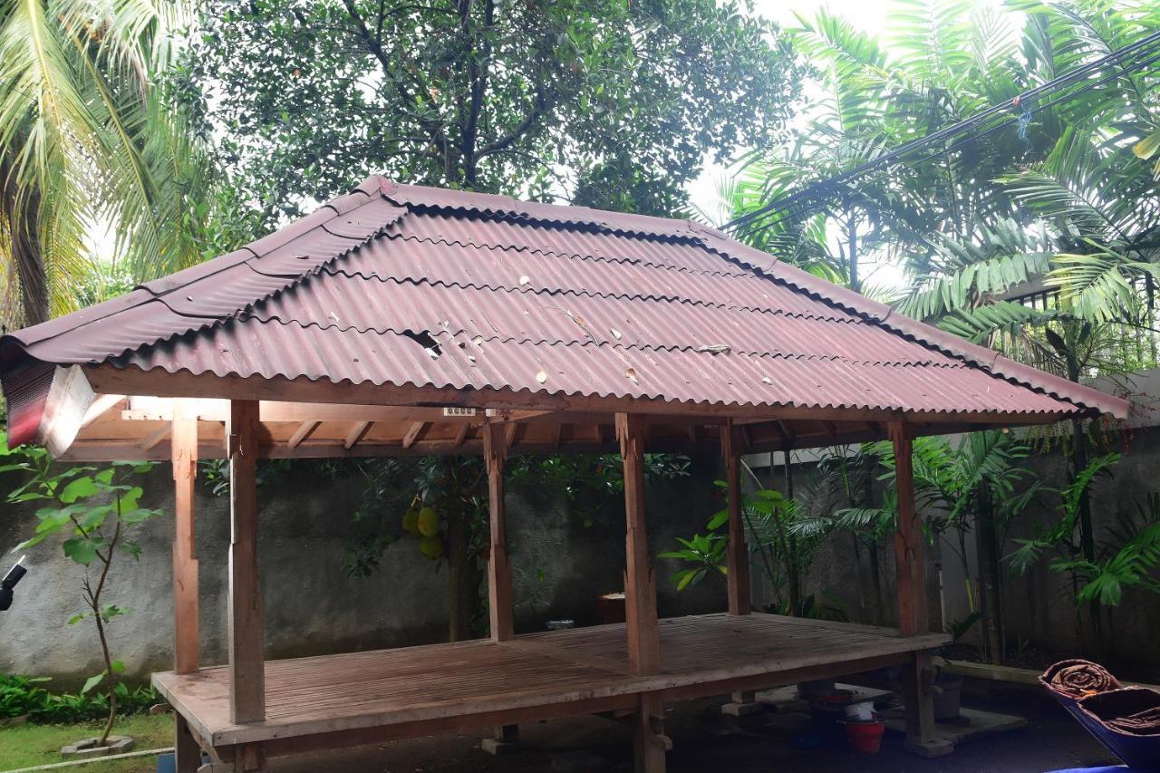 Footprints Xperience Hostel Mataram Buitenkant foto